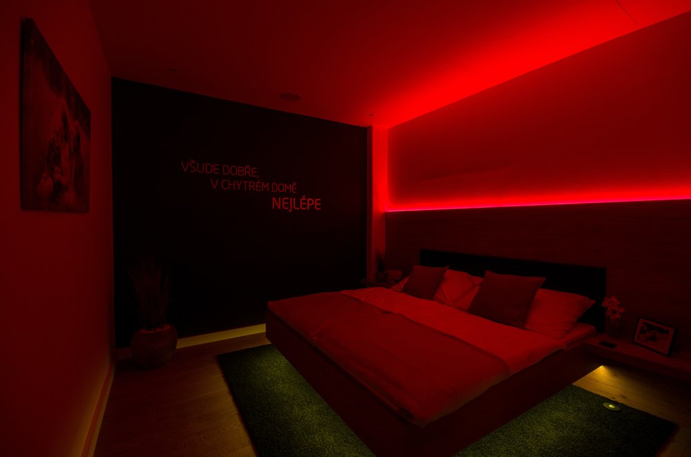 Červená ložnice